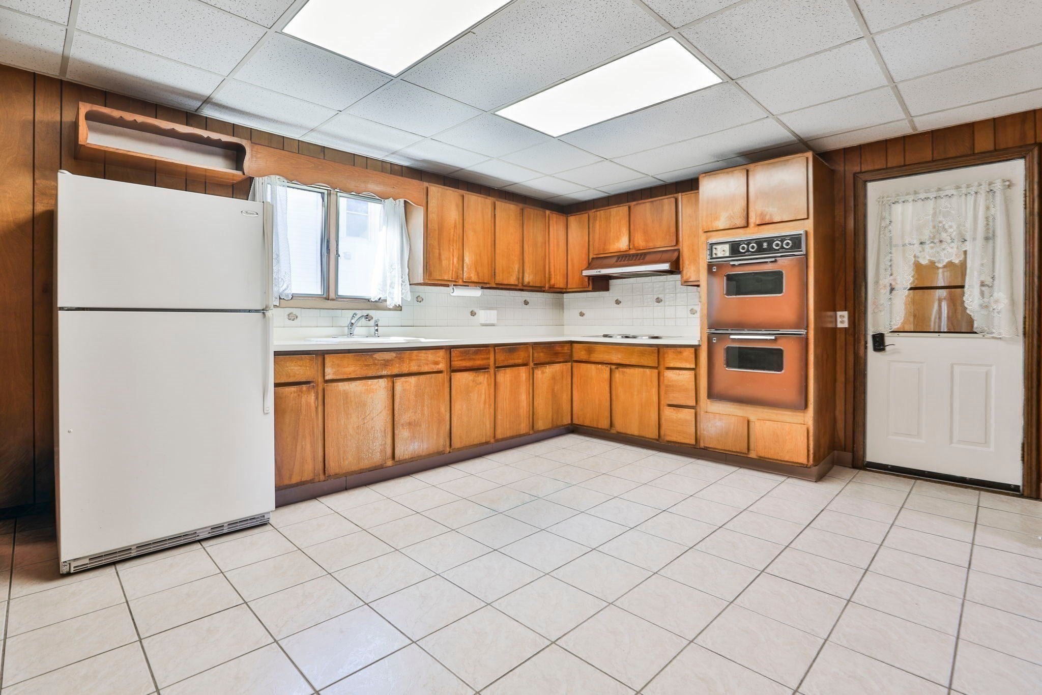 102 Kirtland St, Lynn, MA, 102 Kirtland St, Lynn, MA Photo #13