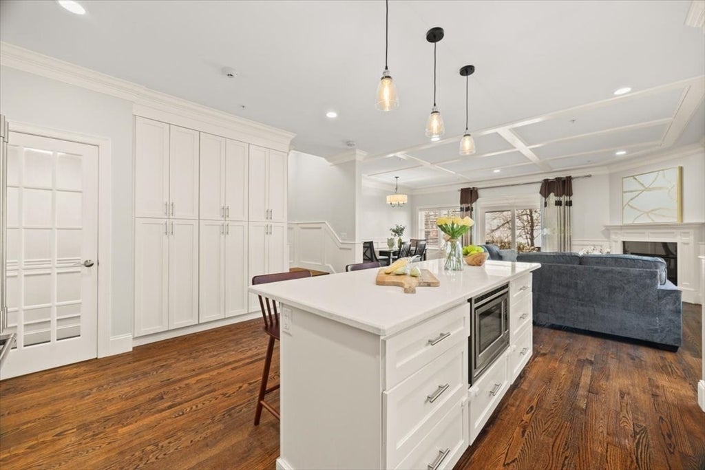 20 Dalby St #20, Newton, MA Photo #7
