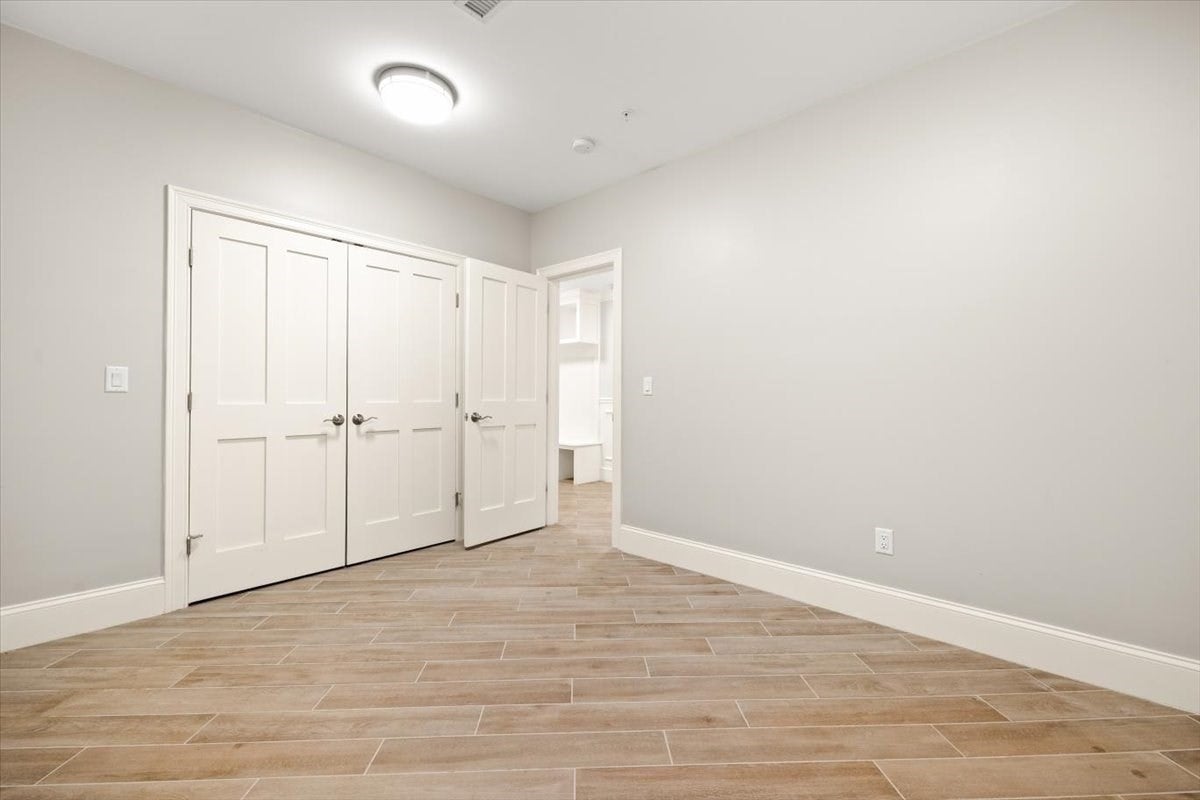 20 Dalby St #20, Newton, MA Photo #32
