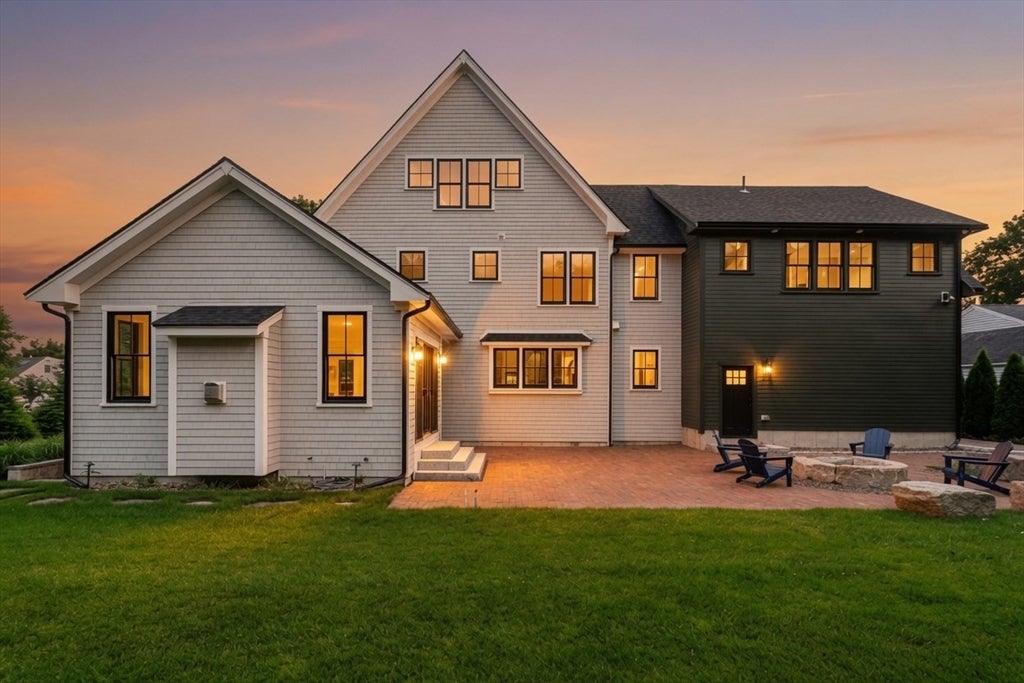 12 Roosevelt Pl