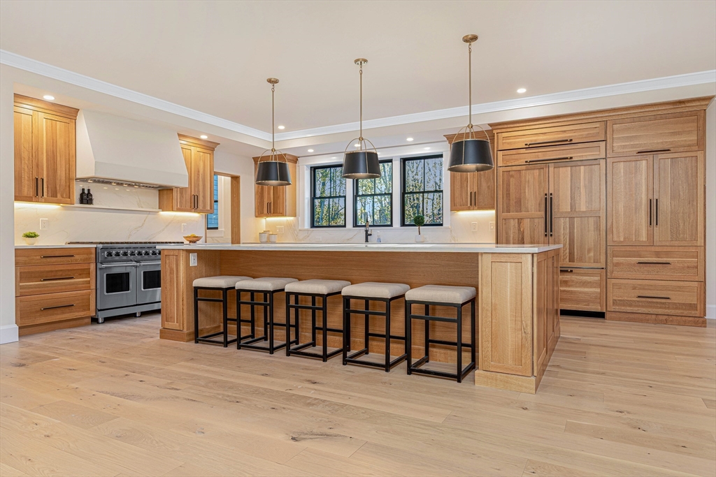 12 Roosevelt Pl