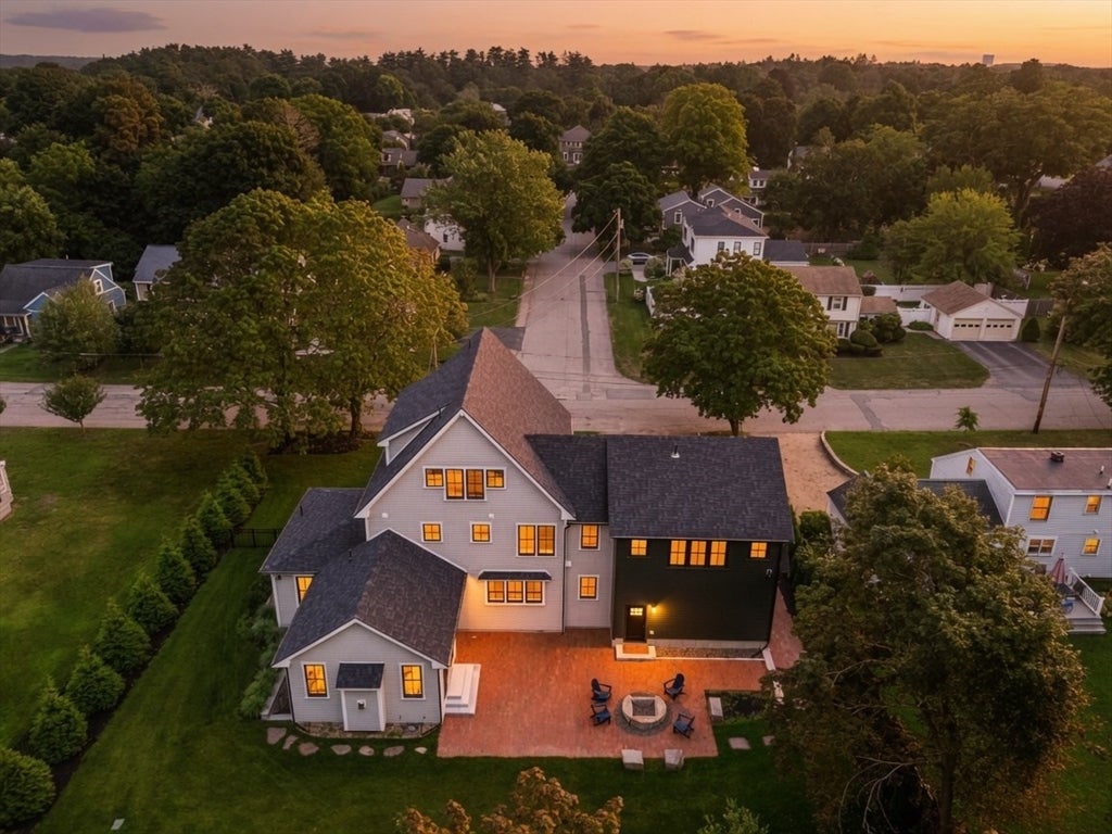 12 Roosevelt Pl