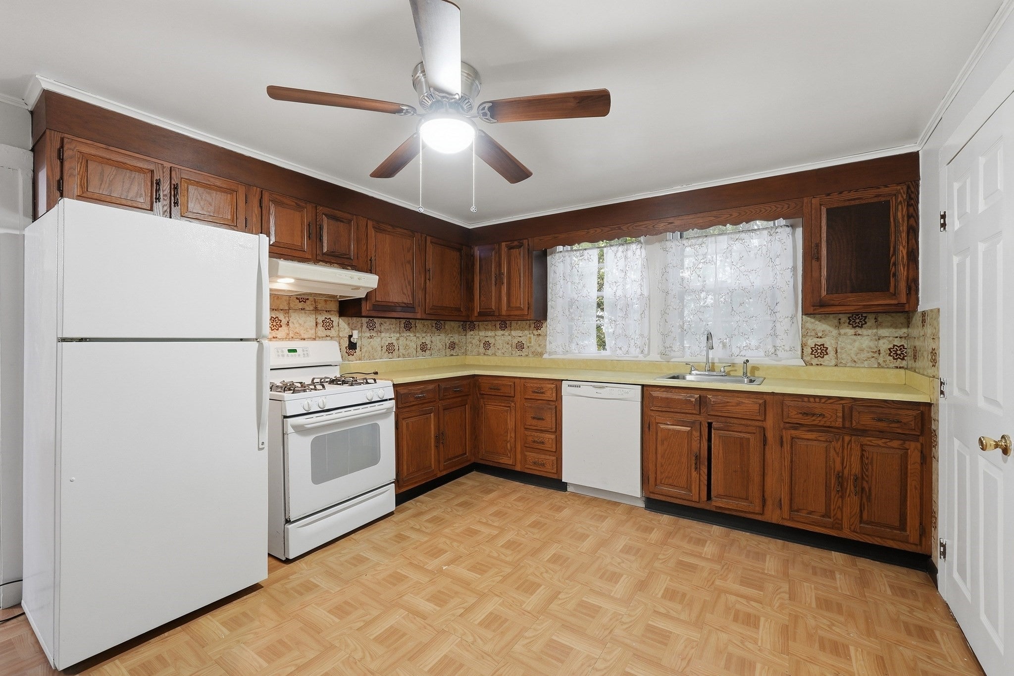 15 Mccarthy St, Franklin, MA Photo #9