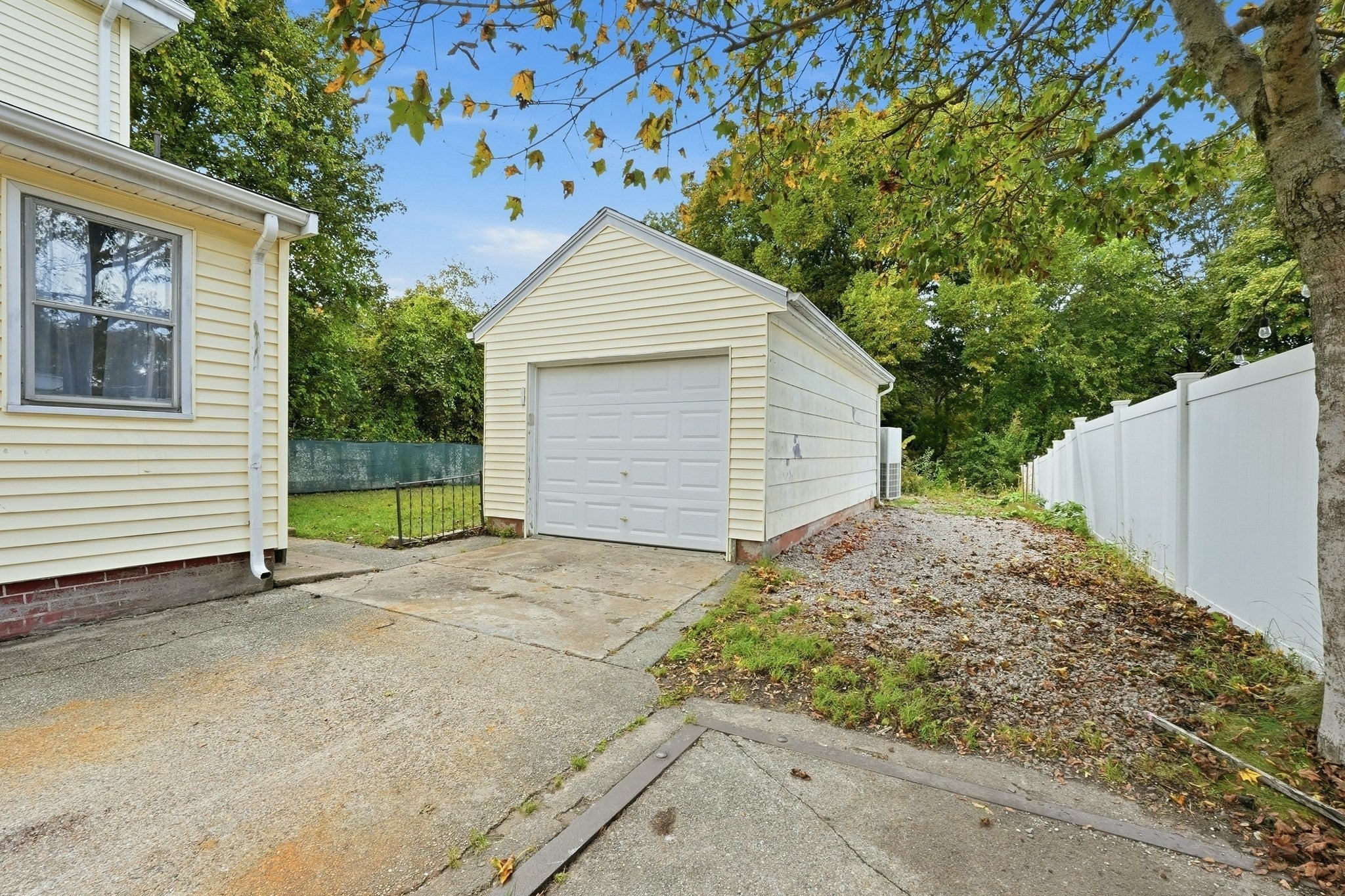 15 Mccarthy St, Franklin, MA Photo #29