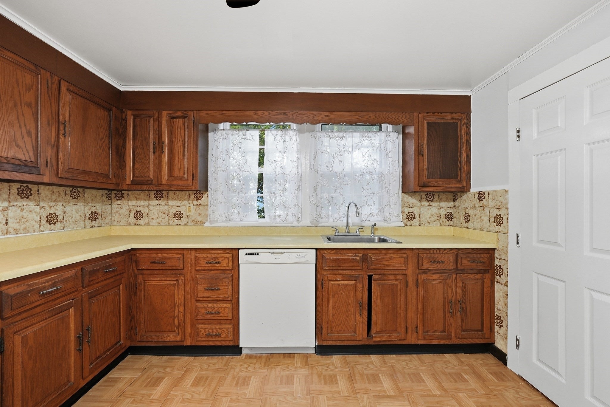 15 Mccarthy St, Franklin, MA Photo #10