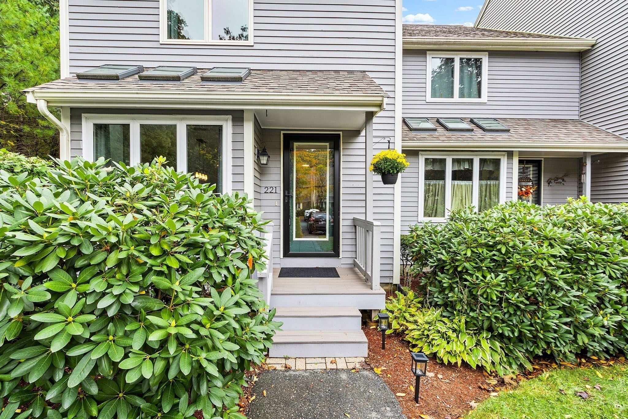 221 Maple Brook Rd #221, Bellingham, MA, 221 Maple Brook Rd #221, Bellingham, MA Photo #2
