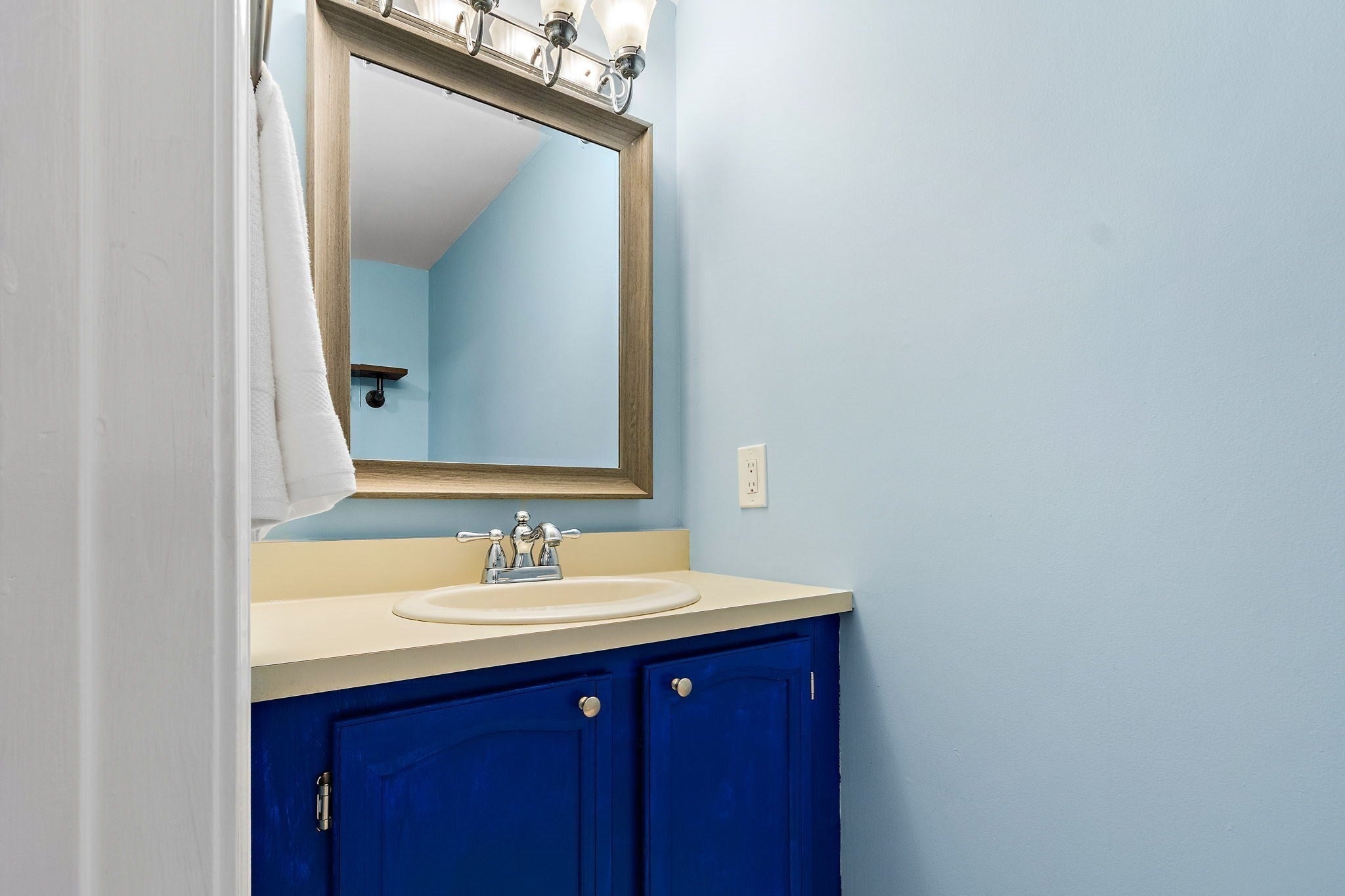 221 Maple Brook Rd #221, Bellingham, MA, 221 Maple Brook Rd #221, Bellingham, MA Photo #13