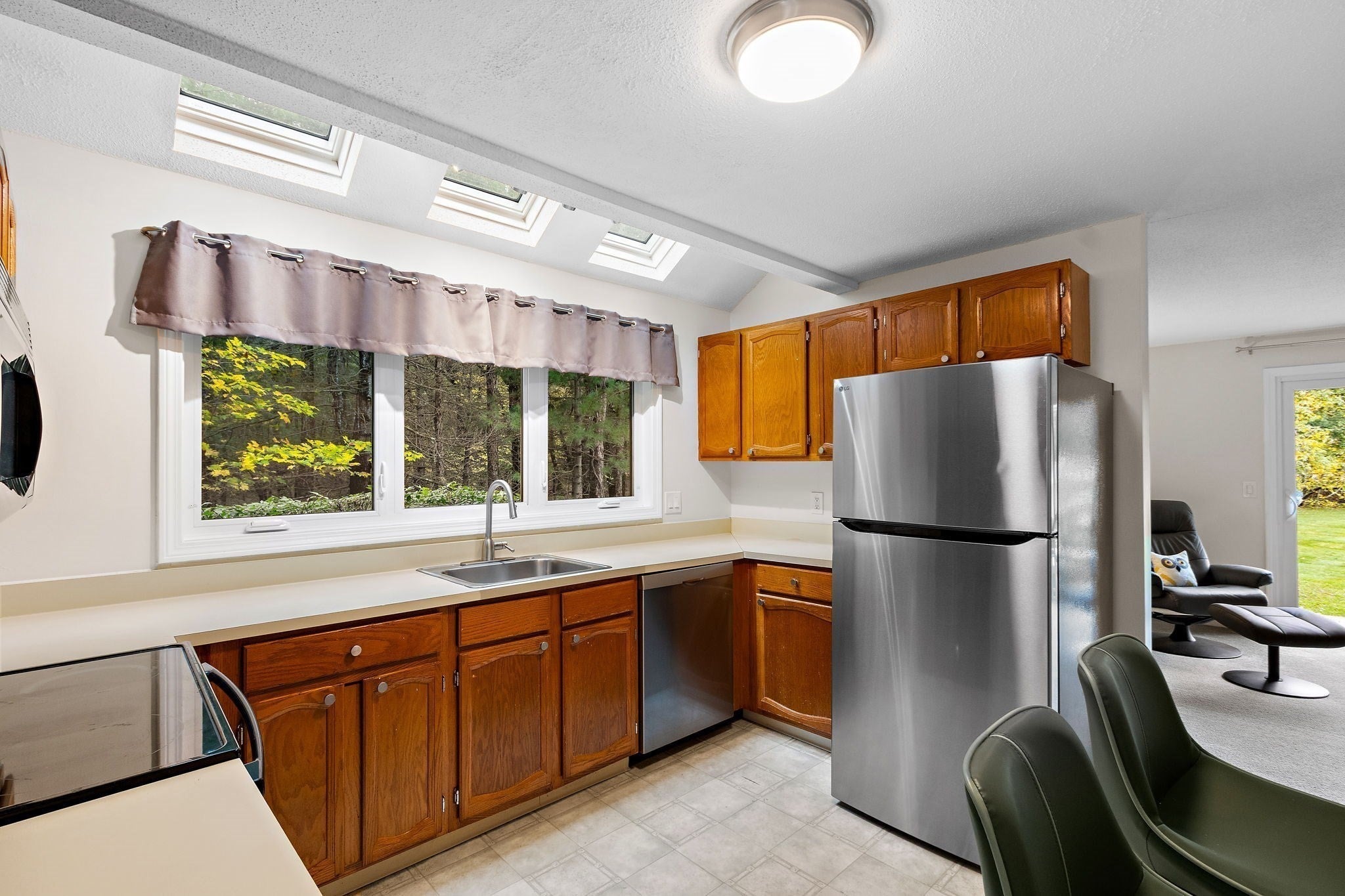 221 Maple Brook Rd #221, Bellingham, MA, 221 Maple Brook Rd #221, Bellingham, MA Photo #7
