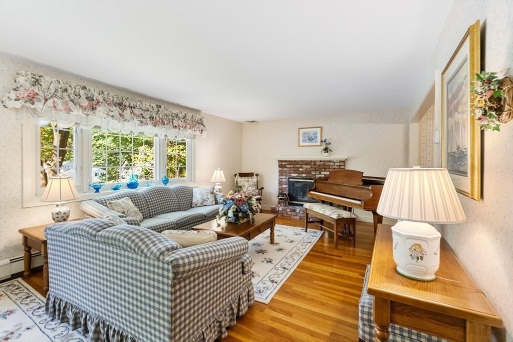 22 Marrett Rd