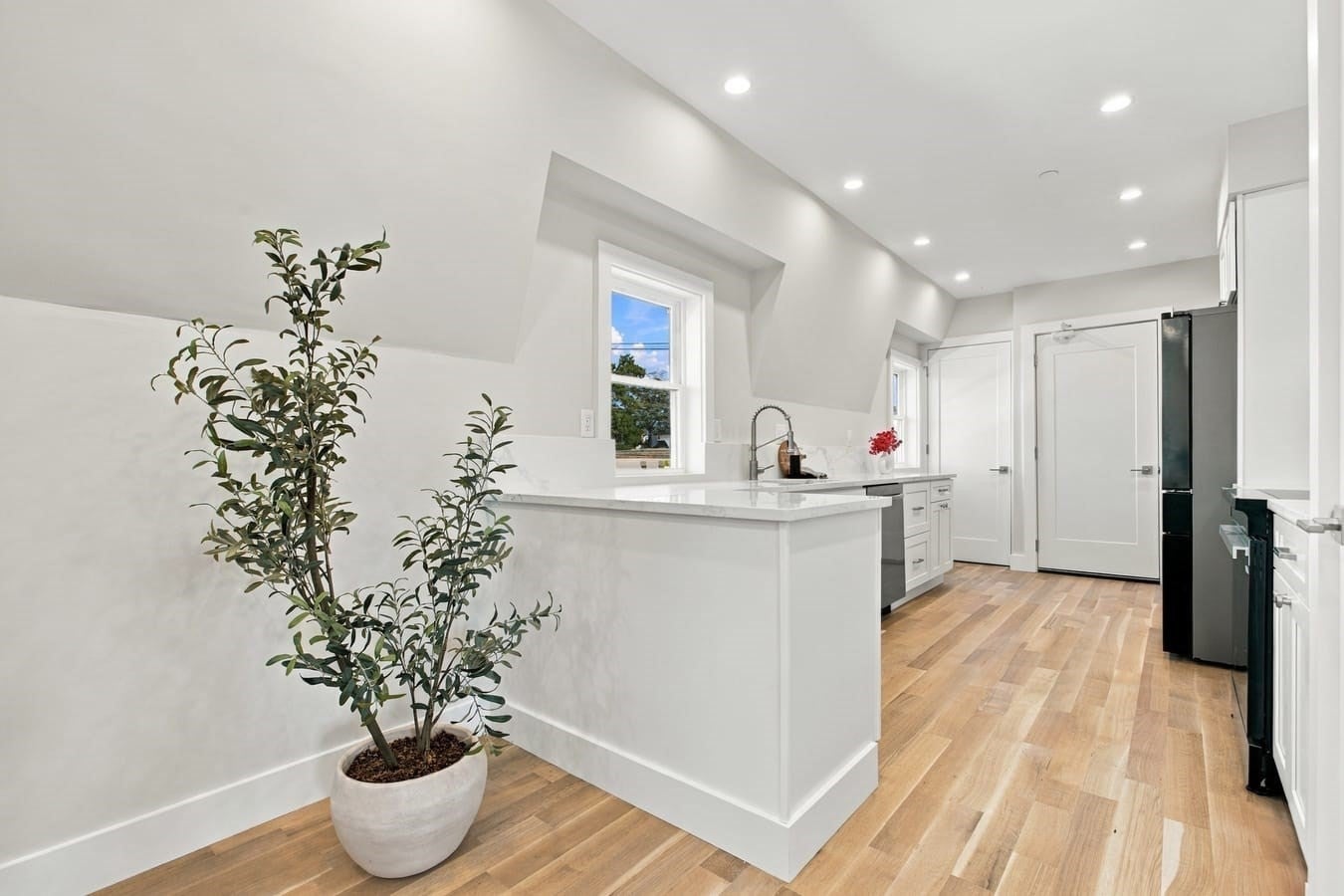 63 Cystal Street 63