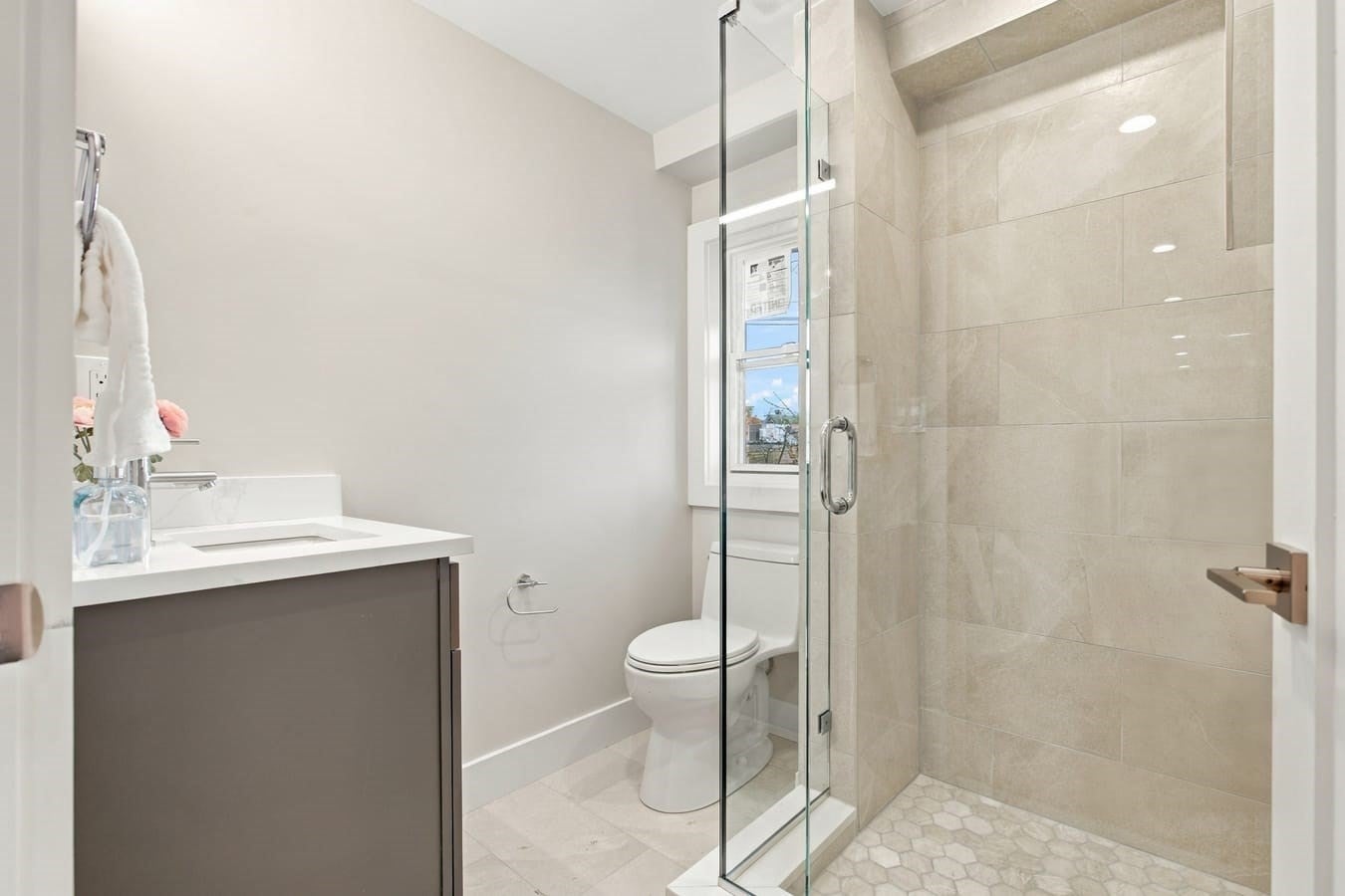 63 Cystal Street #63, Melrose, MA Photo #16