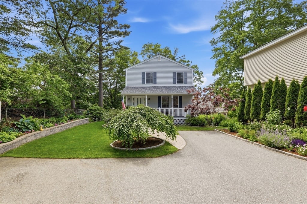 23 Shore Rd