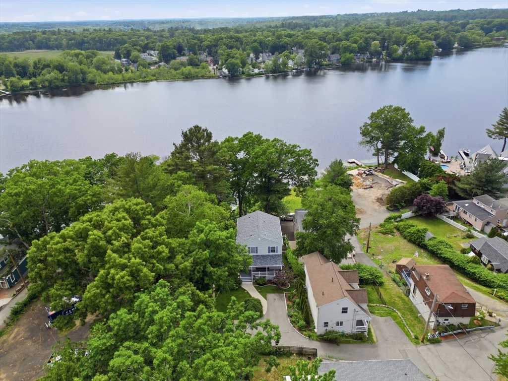 23 Shore Rd