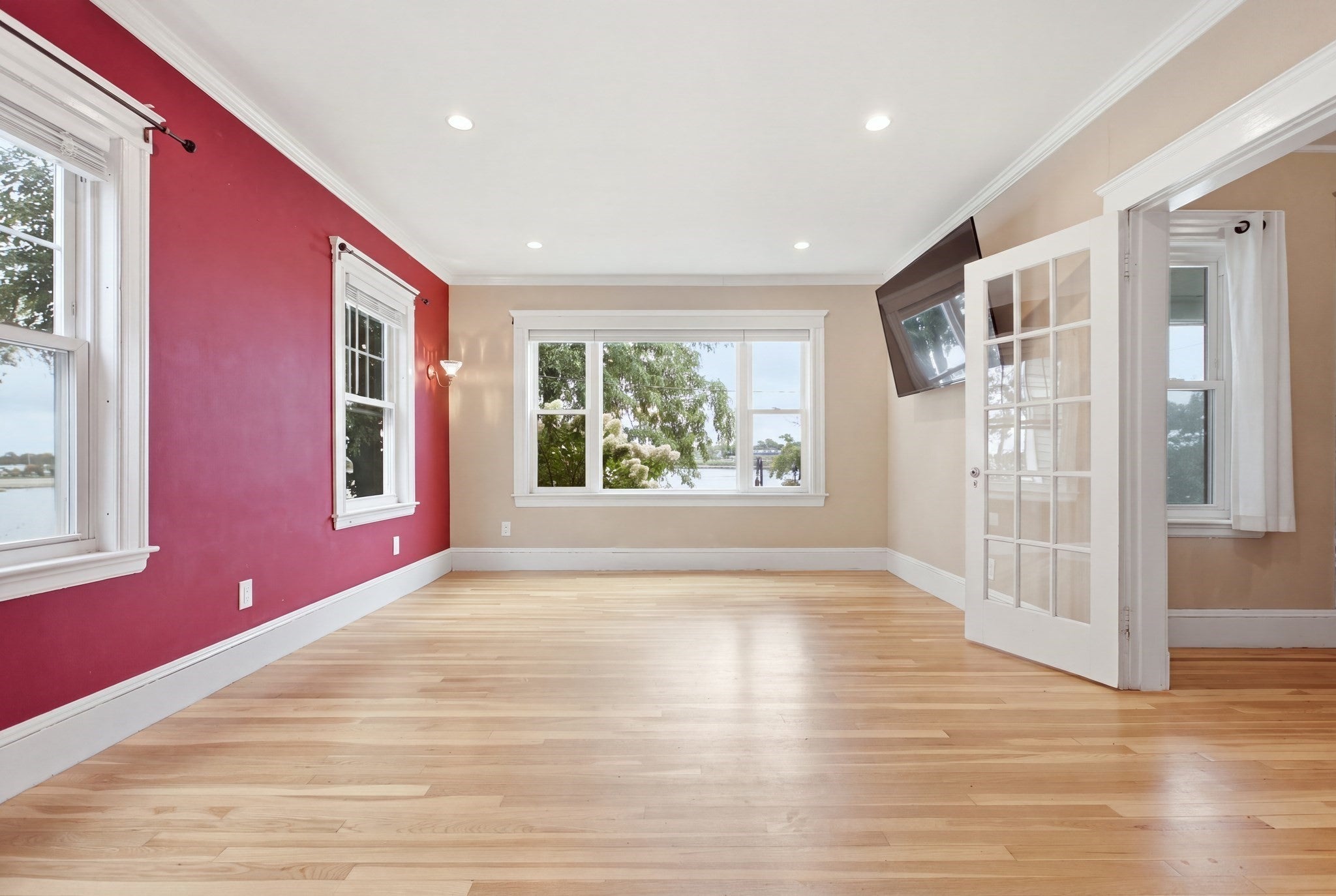 6-8 Southview St 1