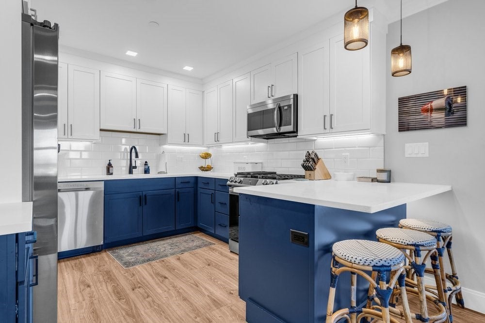 1721 Centre St #303, Boston, MA, 1721 Centre St #303, Boston, MA Photo #2