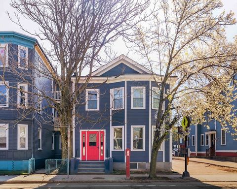 Photo of 216 Prospect Street #1, Cambridge, MA 02139 (MLS # 73513124)
