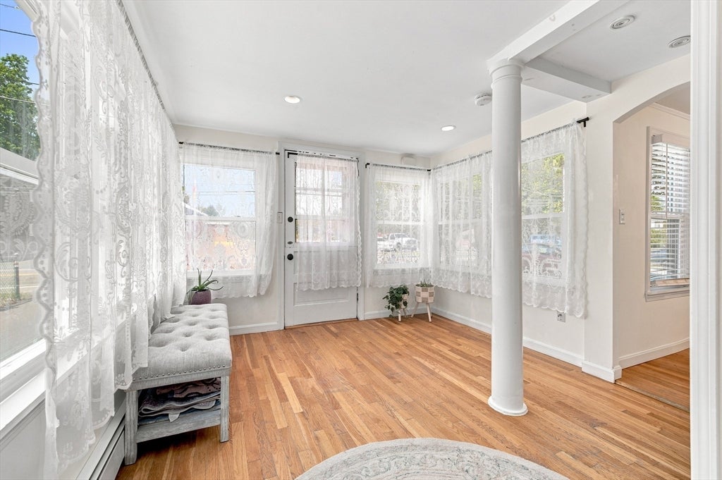 589 South St, Wrentham, MA Photo #25