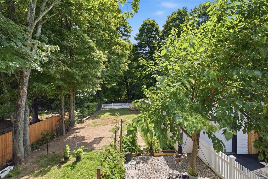 589 South St, Wrentham, MA Photo #23