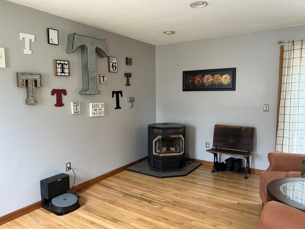144 Prospect St