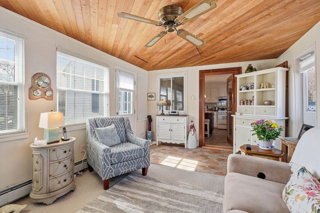 57 Winter St, Woburn, MA Photo #4