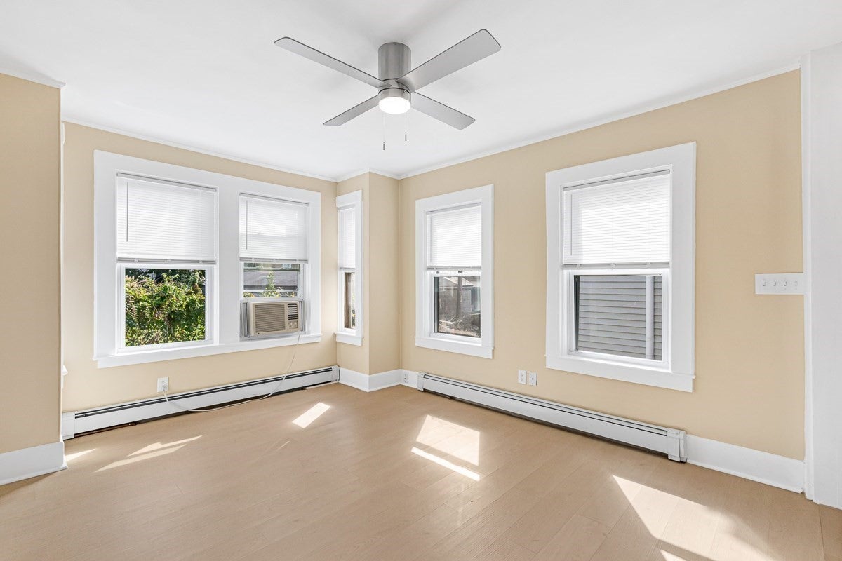 6 Coffin Avenue Ct, New Bedford, MA Photo #3