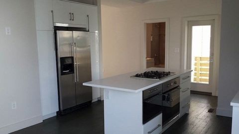 Photo of 22 Harborview #2, Boston, MA 02125 (MLS # 73487947)