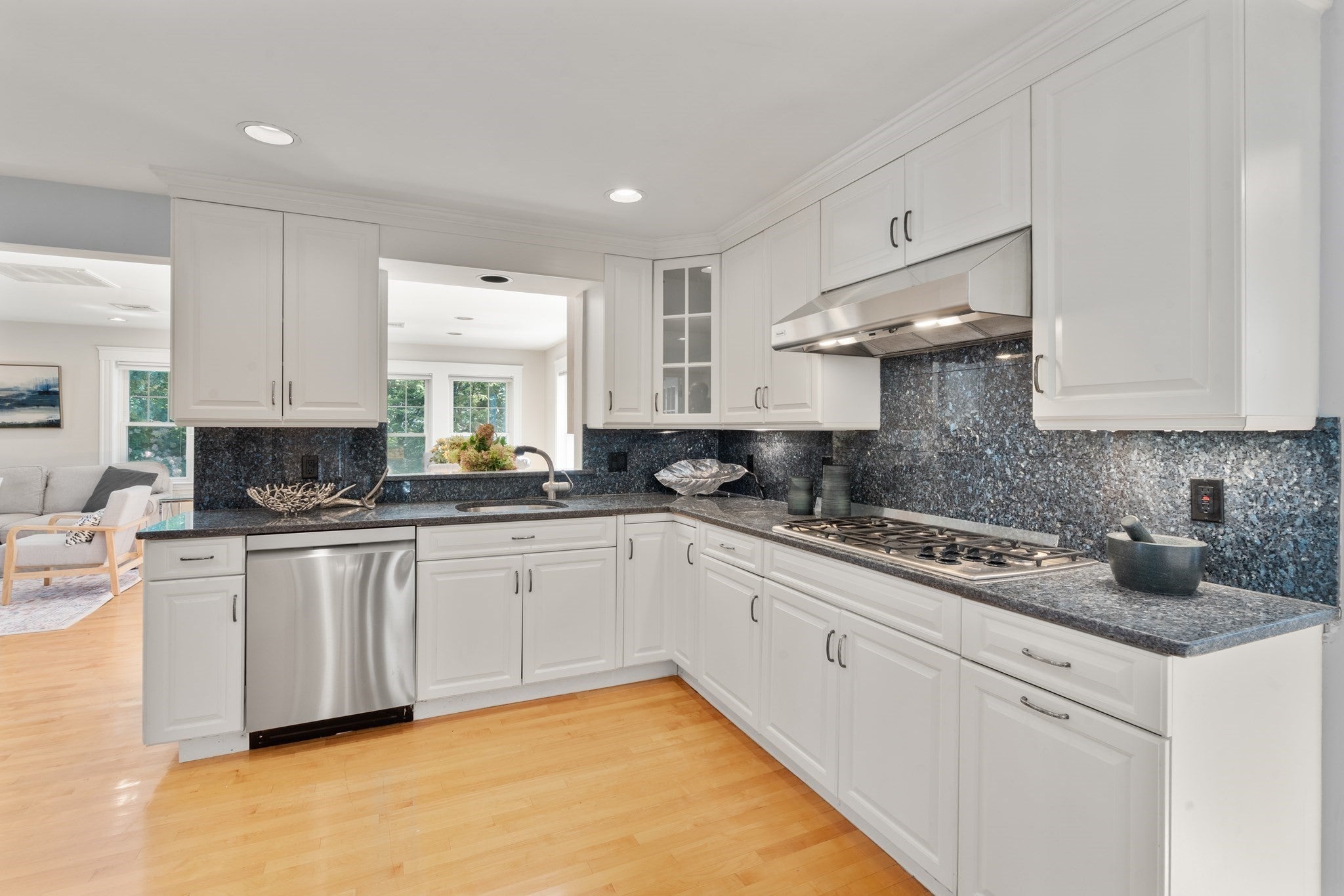 1028 Webster Street, Needham, MA, 1028 Webster Street, Needham, MA Photo #5