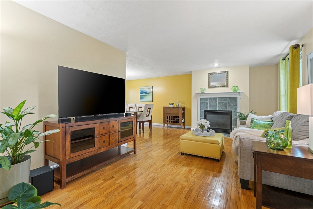 16 Filomena Rd