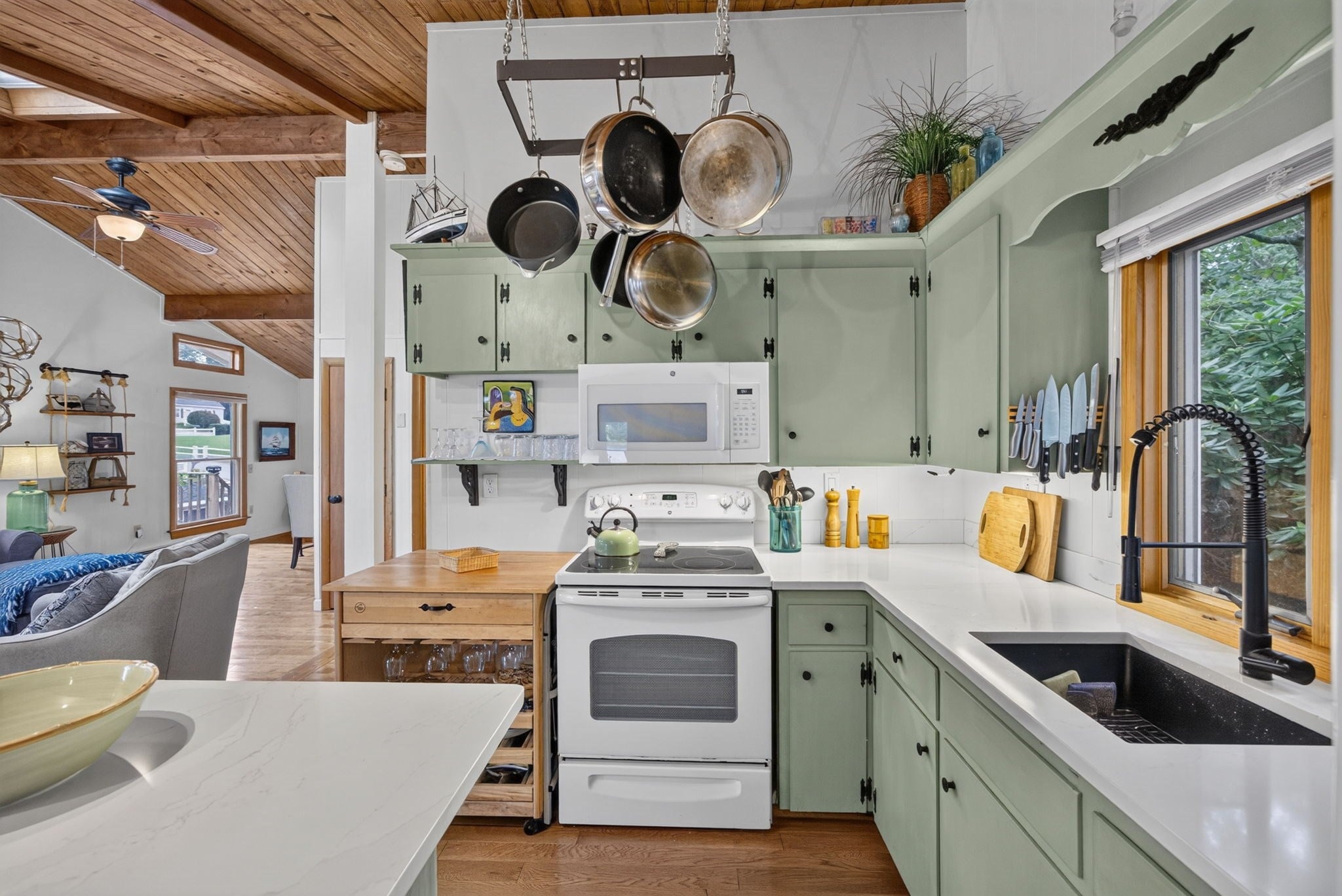 63 Seatucket Road, Falmouth, MA, 63 Seatucket Road, Falmouth, MA Photo #15