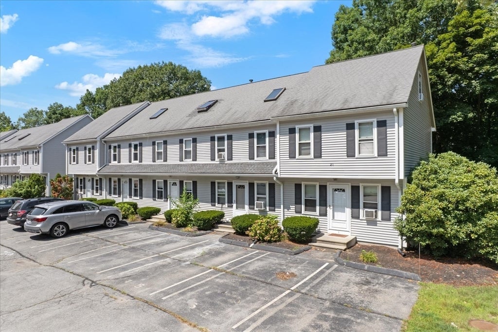 Photo of 21 Milk St, Attleboro, MA