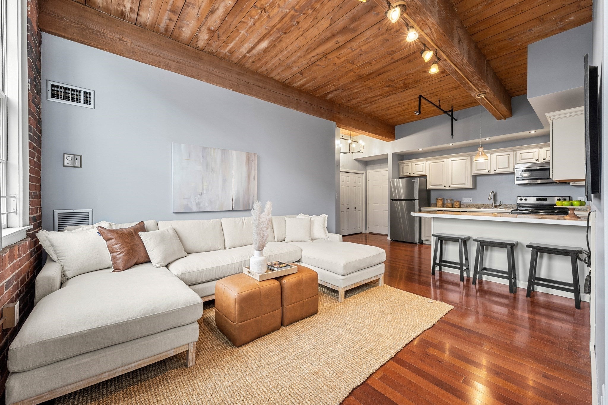 Photo of 21 Wingate ST, Haverhill, MA