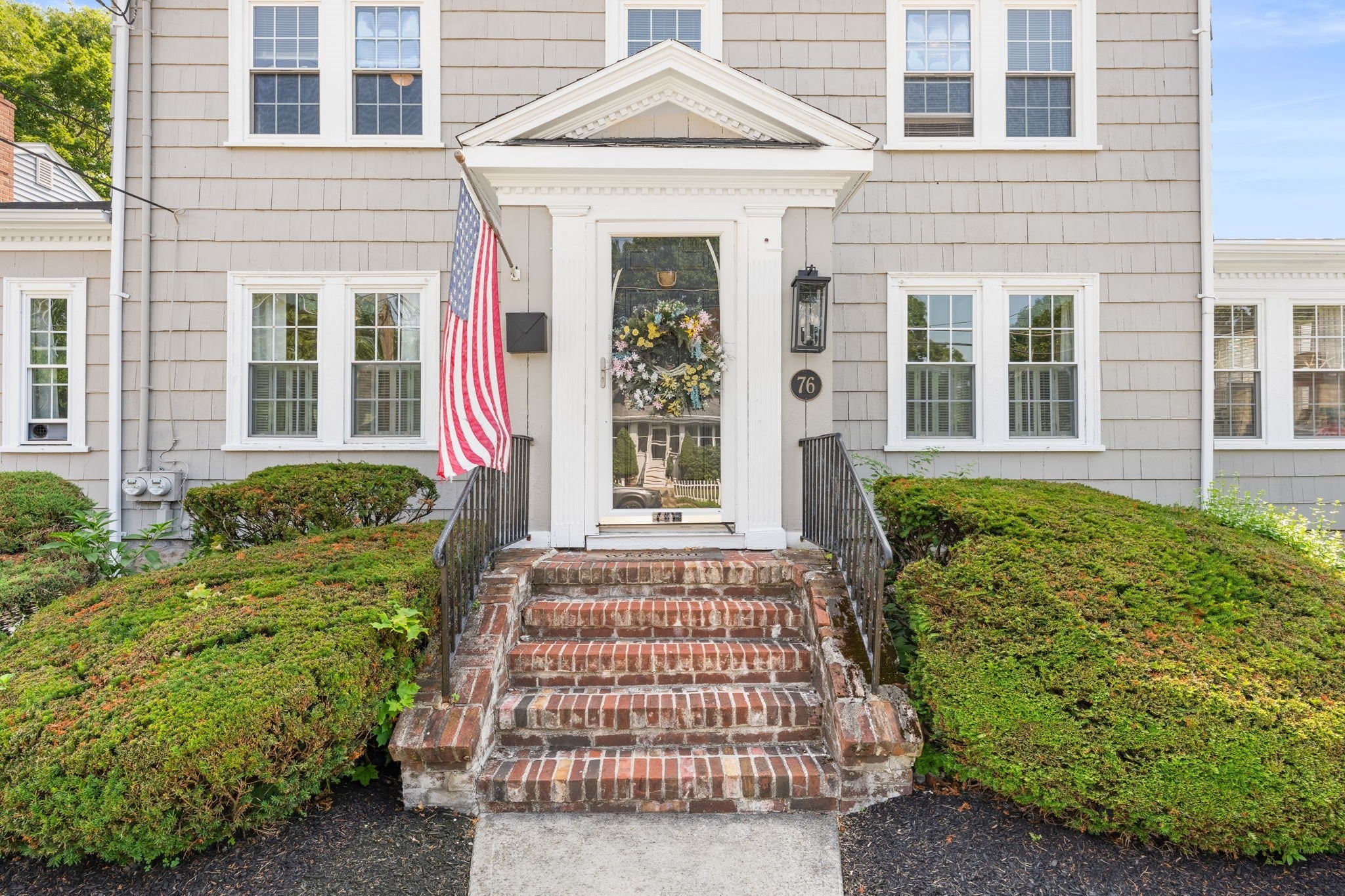 76 Morse Ave