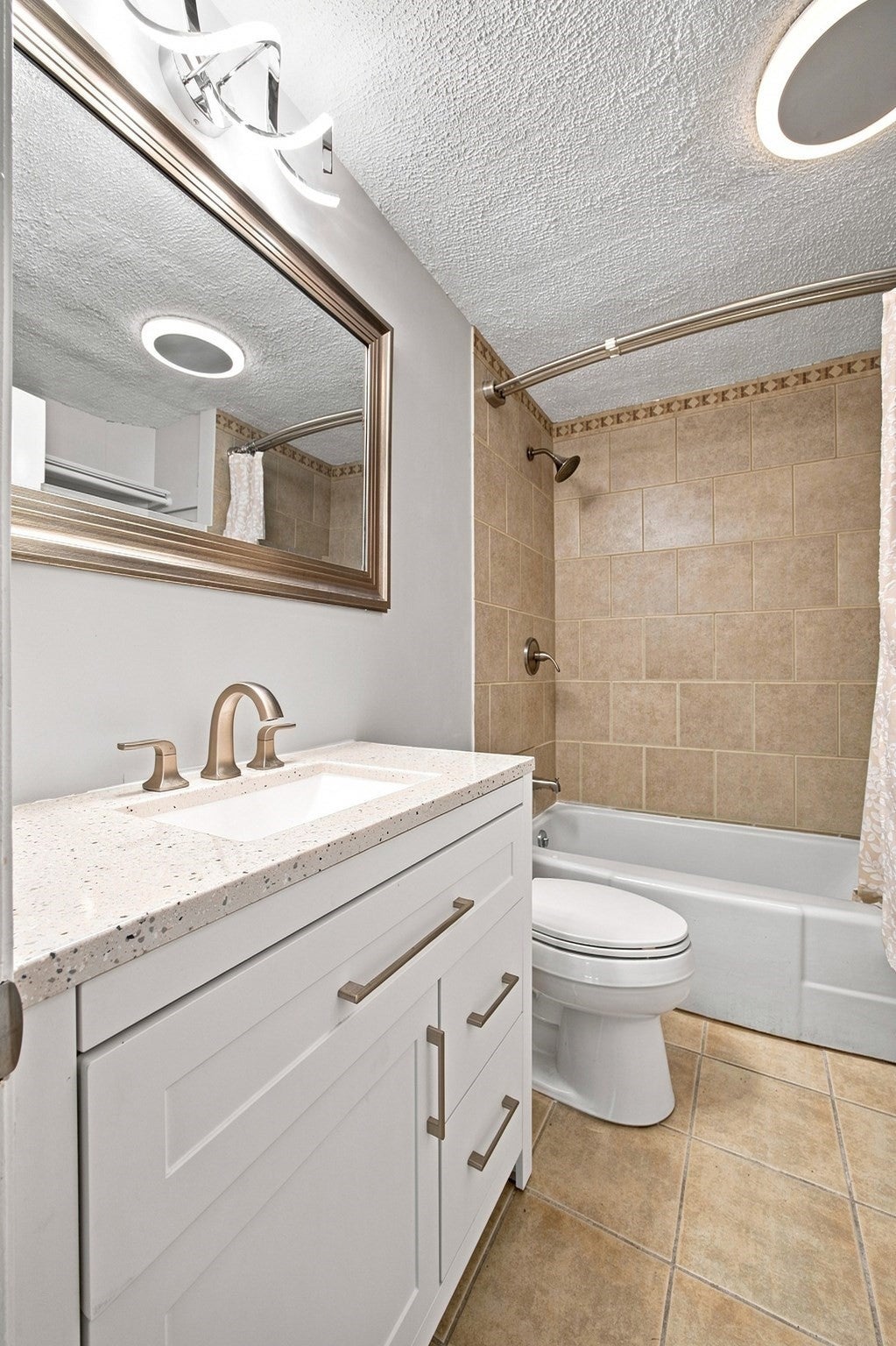 96 Shady Brook Lane, Springfield, MA Photo #19