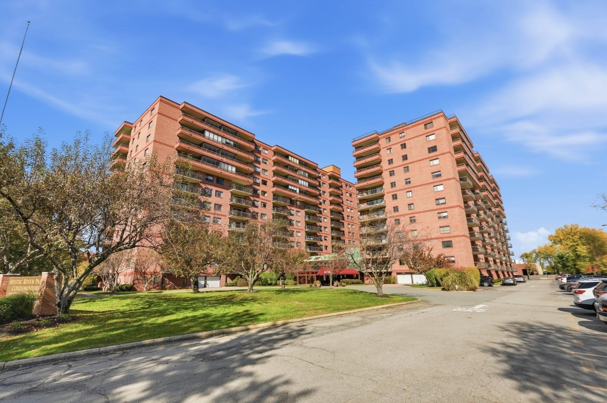 3920 Mystic Valley Pkwy 521