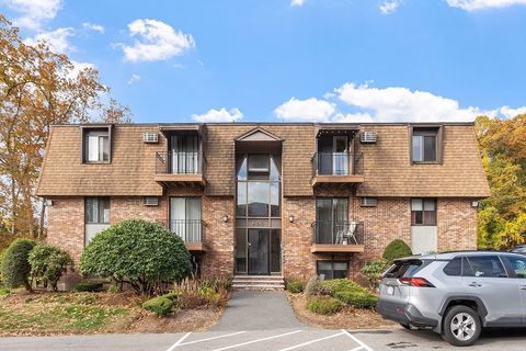 Photo of 655 W Lowell Ave #6, Haverhill, MA 01832 (MLS # 73449248)
