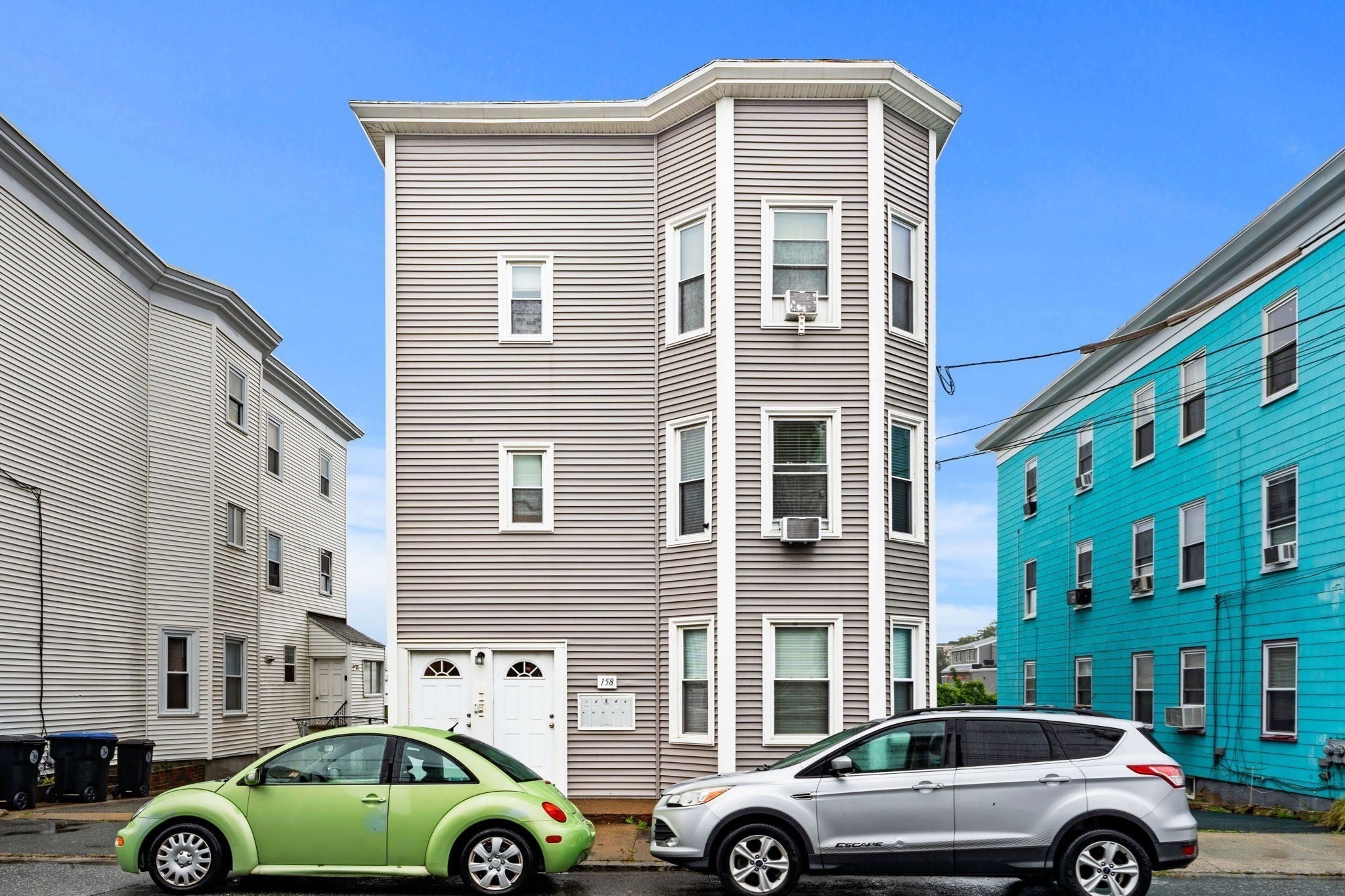 Photo of 158 Park St, Beverly, MA