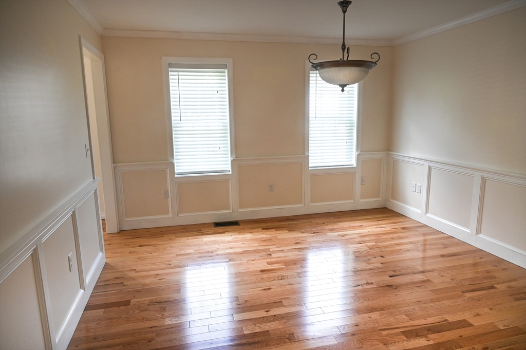 2 Isabella Dr