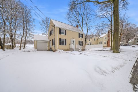Photo of 342 Elm St, Braintree, MA 02184 (MLS # 73479901)