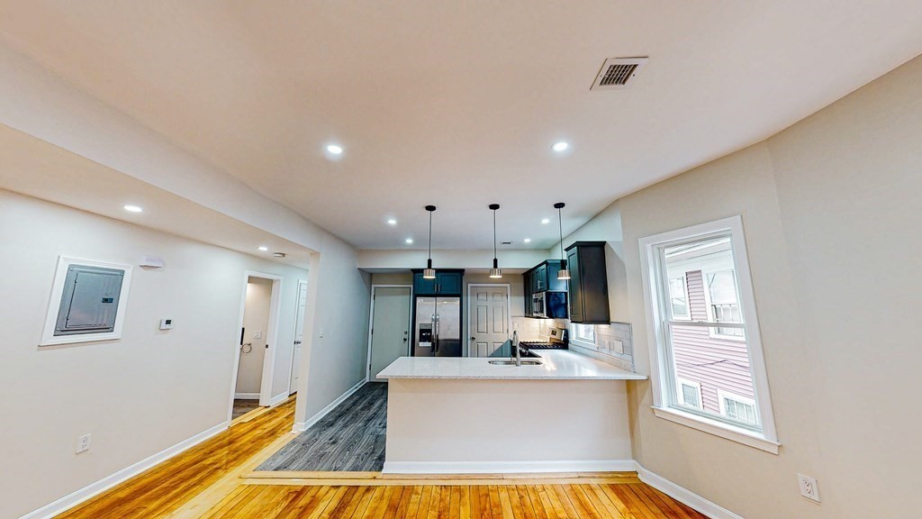109 Deering  Rd 1