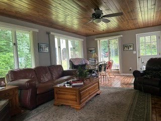 317 New Sherborn Rd, Athol, MA Photo #29
