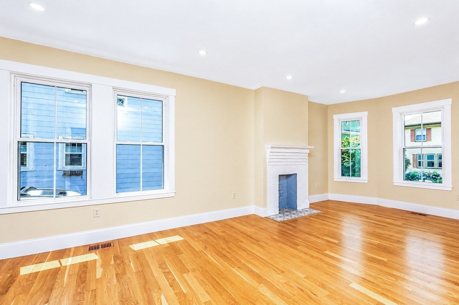 43 Taft Ave