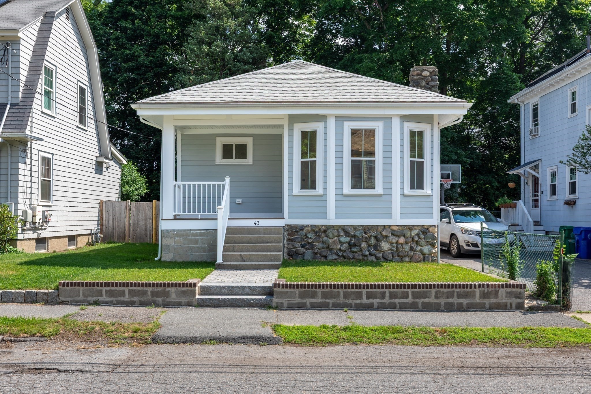 43 Taft Ave