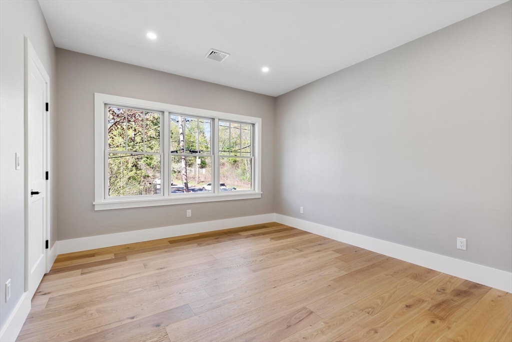 Belmont, Massachusetts 02478, United States, 6 Bedrooms Bedrooms, ,5 BathroomsBathrooms,Residential,Active,120827