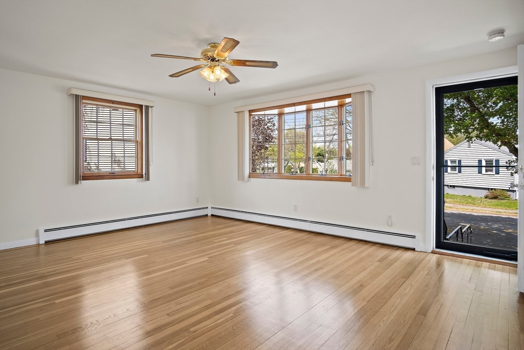 9 Dooling Cir