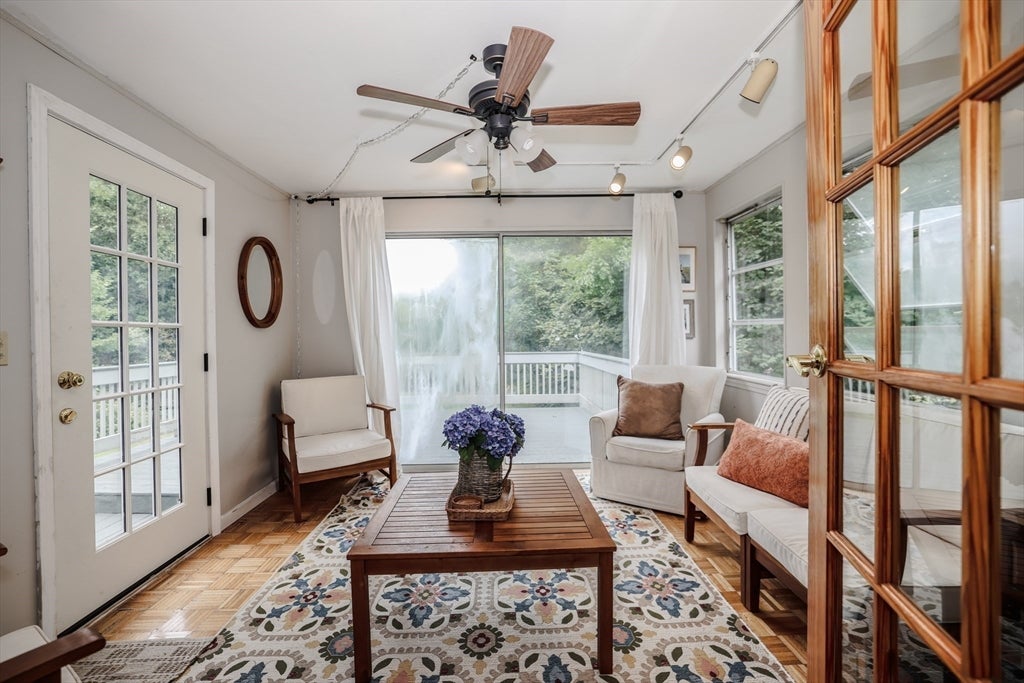 449 Buck St, Pembroke, NH Photo #16
