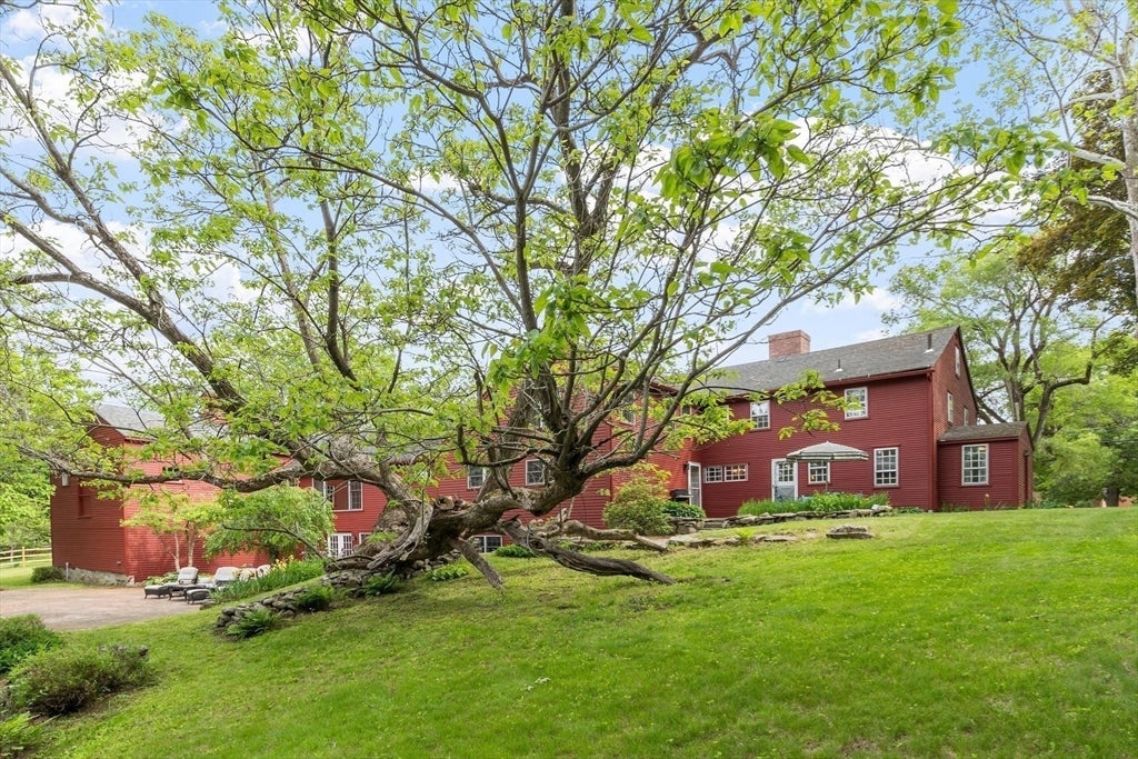 19 Maple Road
