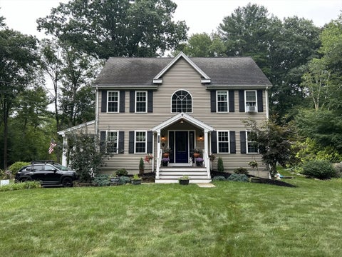 Photo of 147 Farm ST, Blackstone, MA 01504 (MLS # 73570565)