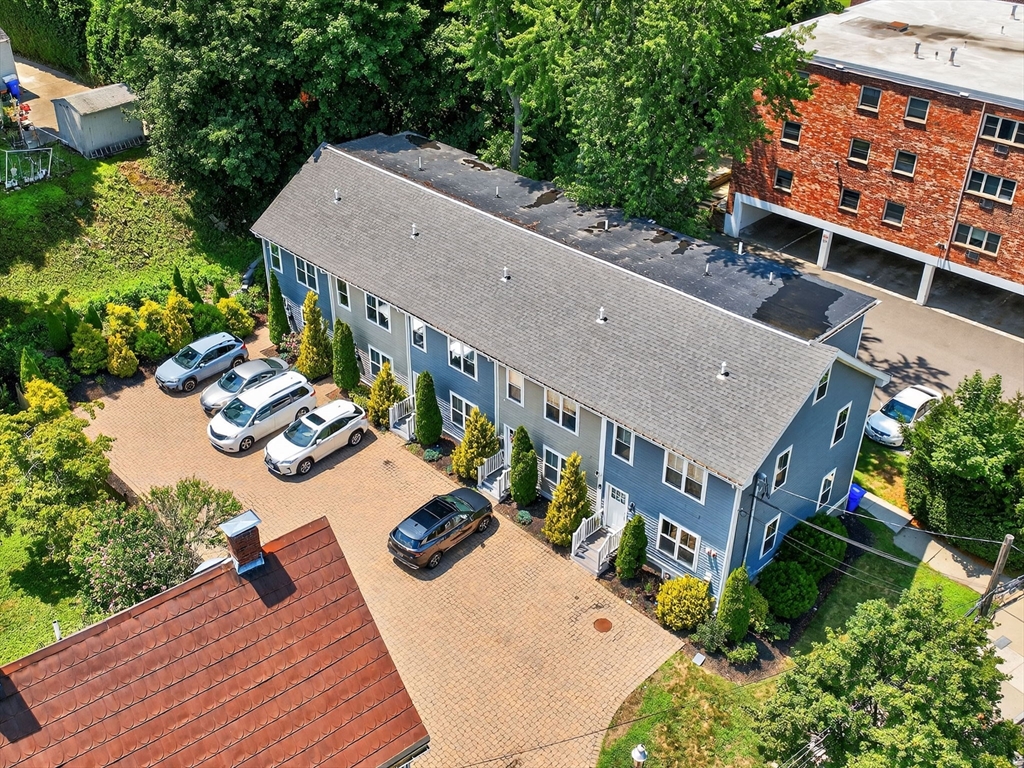 8 Tremont Pl 8