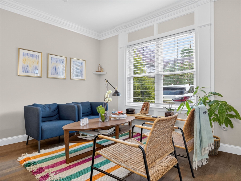 8 Tremont Pl 8