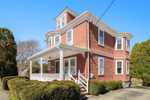 Photo of 27 Evans Rd, Marblehead, MA 01945 (MLS # 73494014)